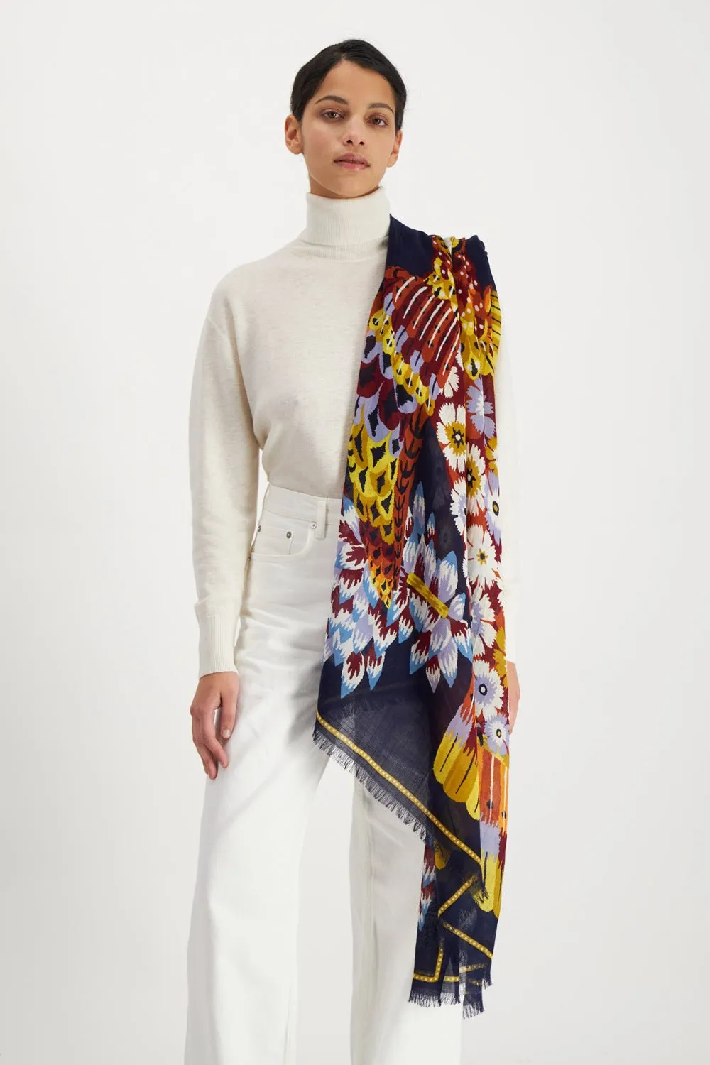 INOUI EDITIONS - 100 Hulule Scarf in Navy