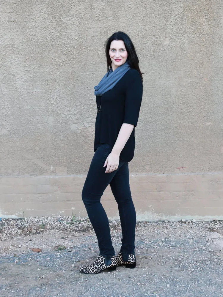 Loop Scarf in Grey Angora