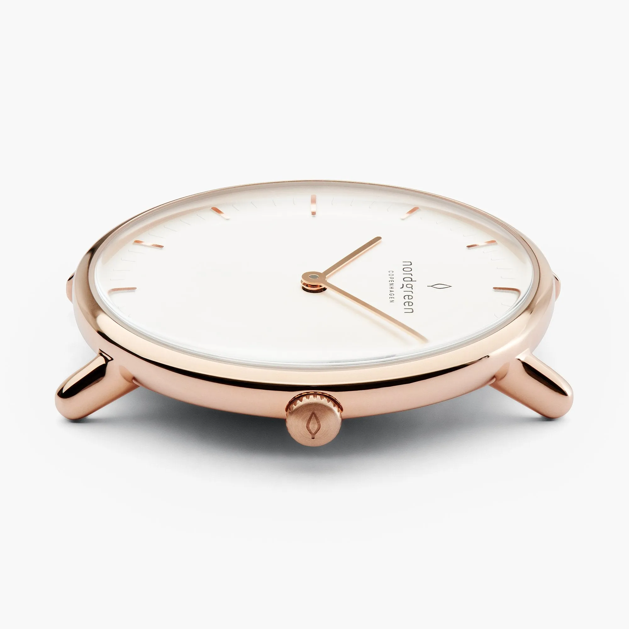 Native | White Dial - Mesh - Refurbished