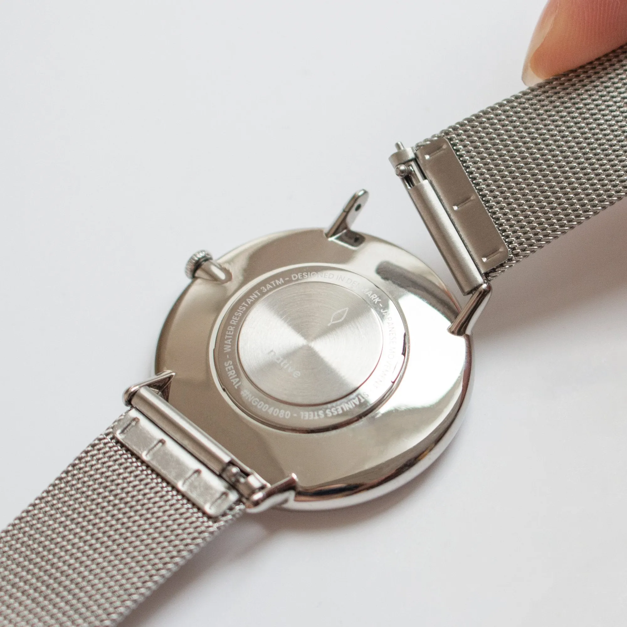 Native | White Dial - Mesh - Refurbished