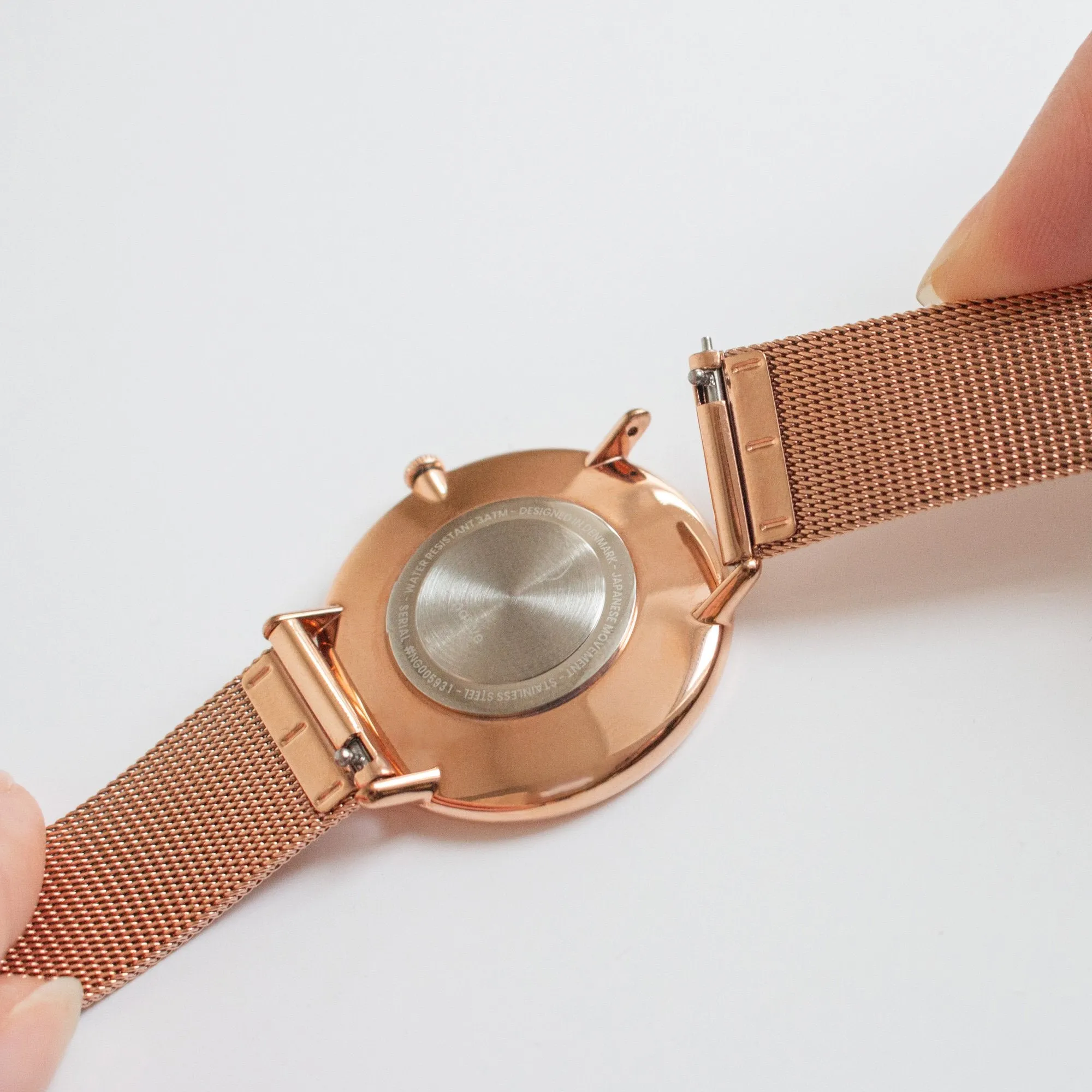 Native | White Dial - Mesh - Refurbished