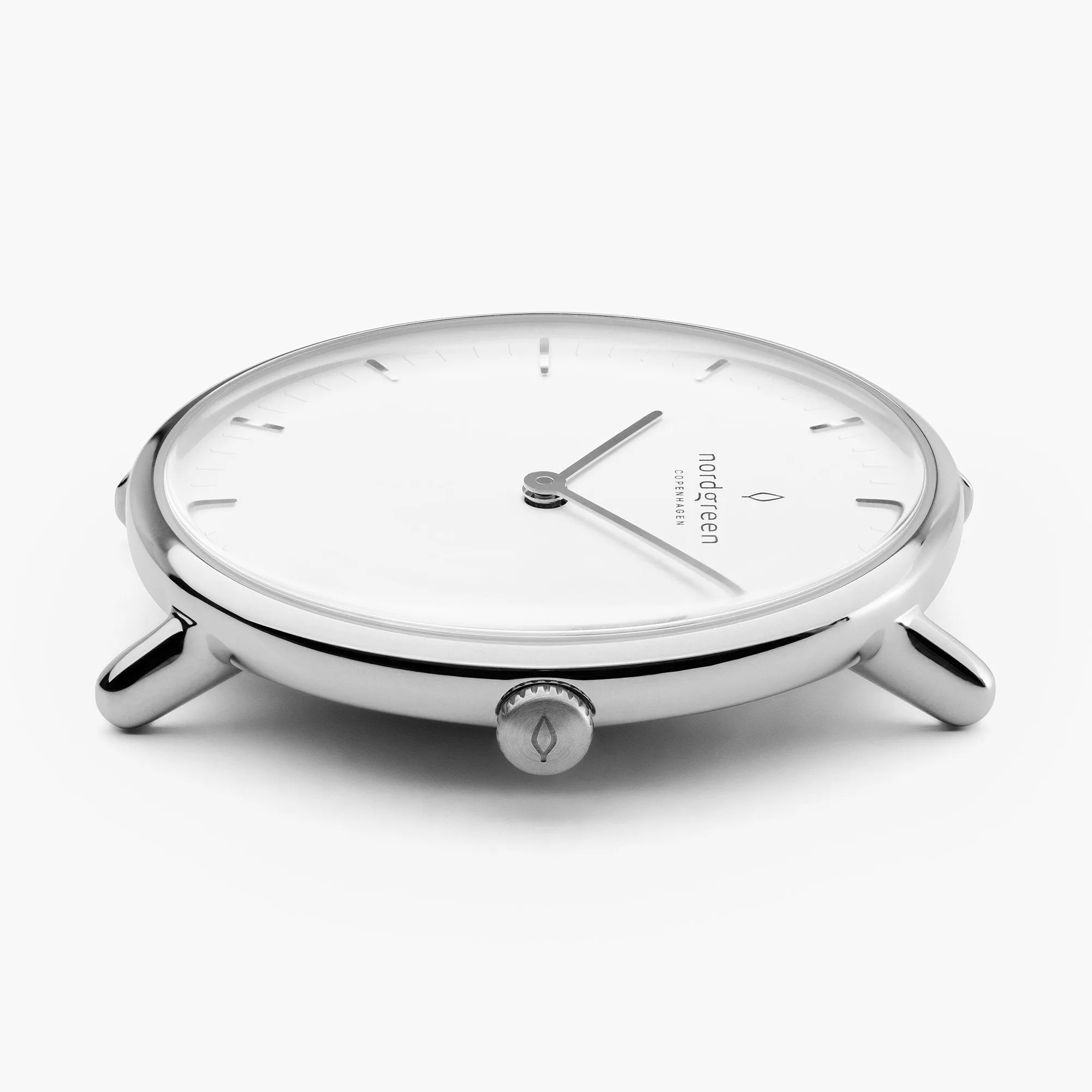 Native | White Dial - Mesh - Refurbished